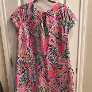 Lilly Pulitzer Layton Shift in Palm Reader